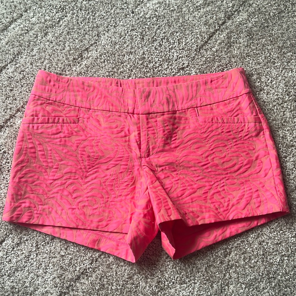 Lilly Pulitzer Hot Pink pattern short 0
